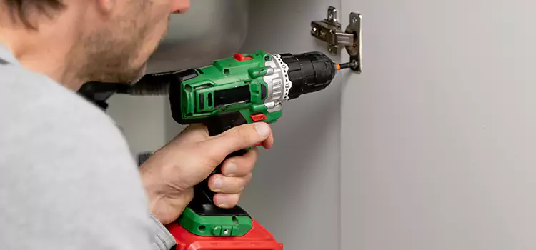 Commercial Door Hinge Repair Edmonds