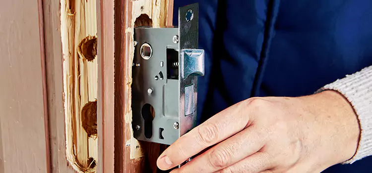 Garage Door Lock Replacement Edmonds